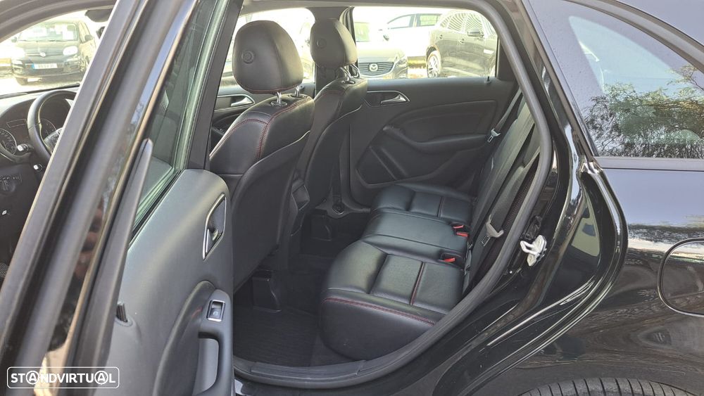 Mercedes-Benz B 180 CDI Urban - 26