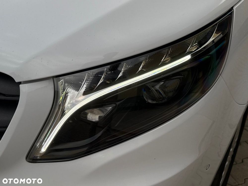 Mercedes-Benz Vito Tourer - 12