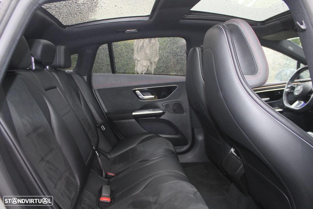 Mercedes-Benz EQE 300 AMG Line - 28