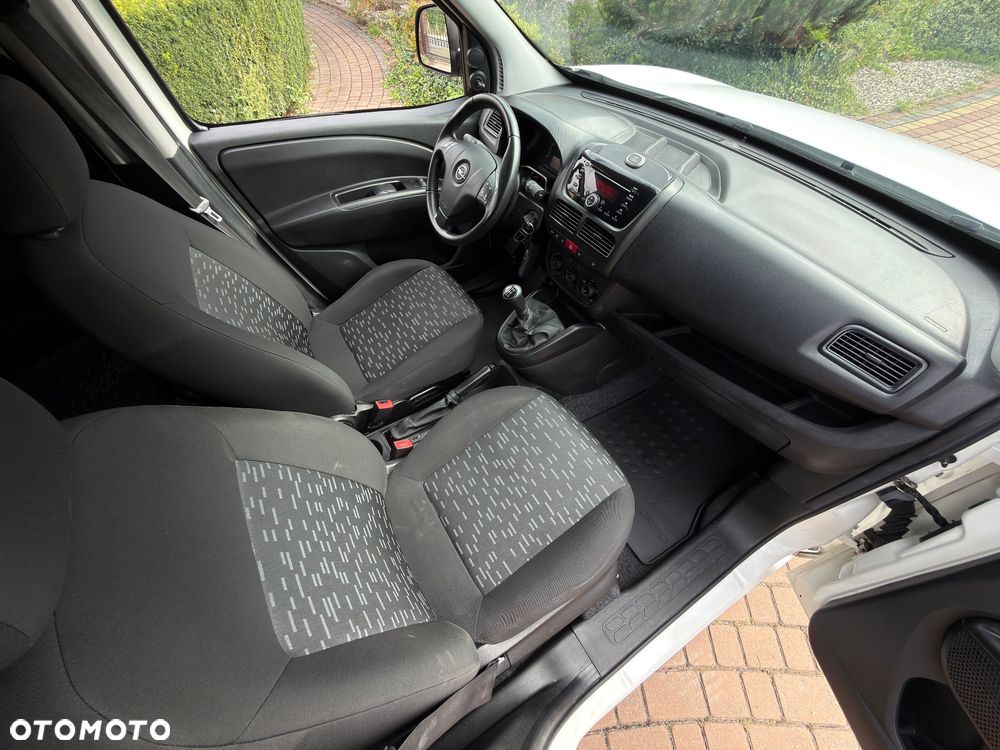 Opel Combo Tour L1H1 - 24
