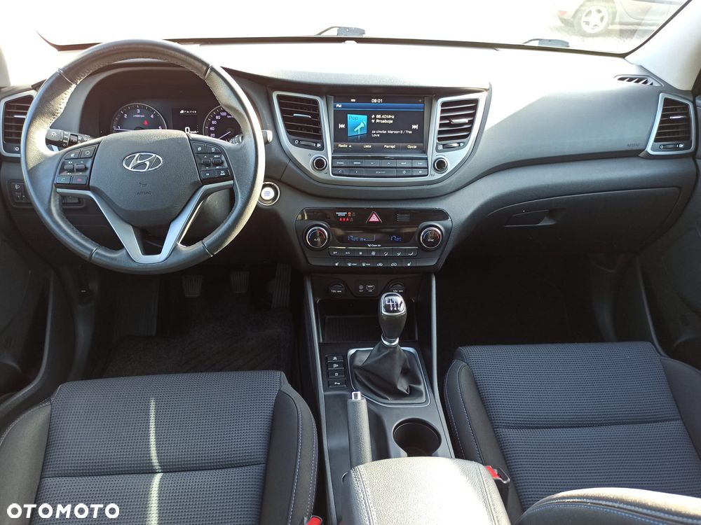Hyundai Tucson blue 1.7 CRDi 2WD Advantage - 13