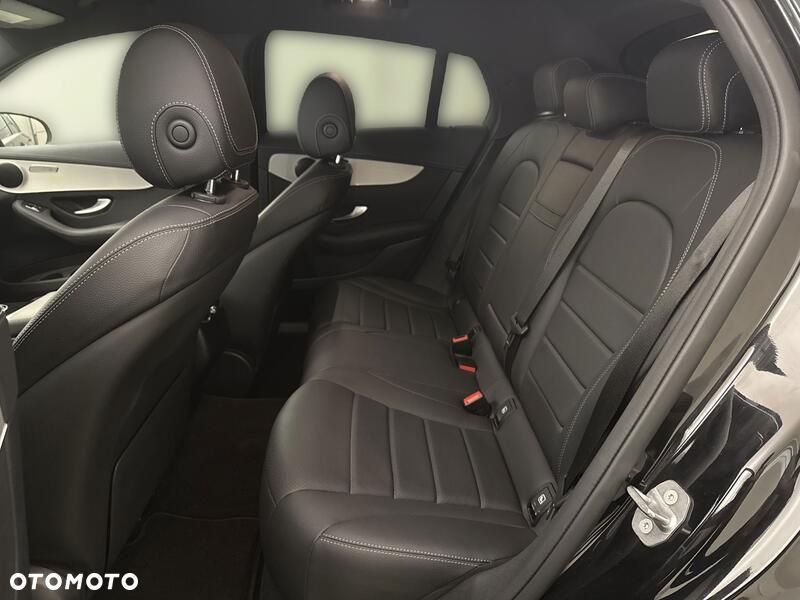 Mercedes-Benz GLC 250 4-Matic - 21