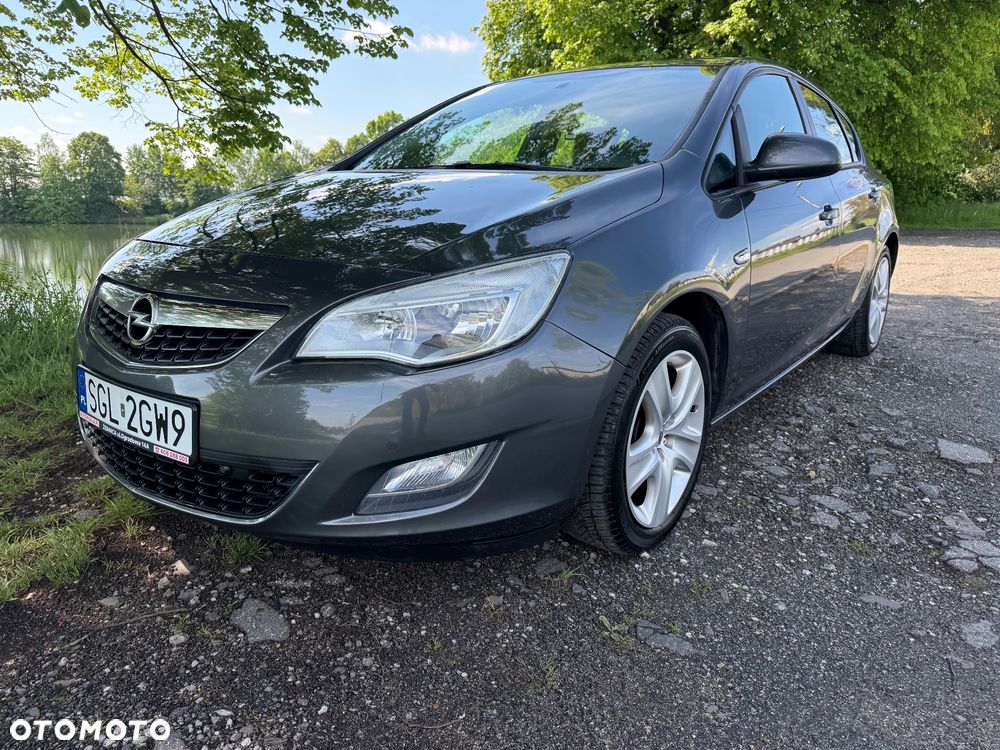 Opel Astra 1.6 Cosmo - 37