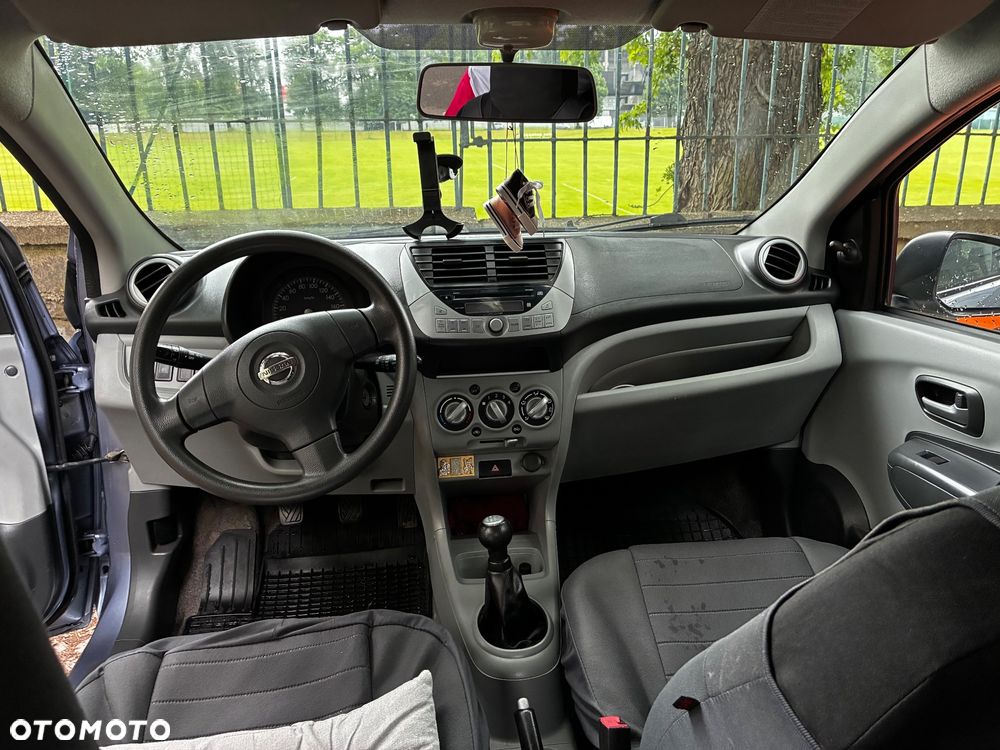 Nissan Pixo - 3