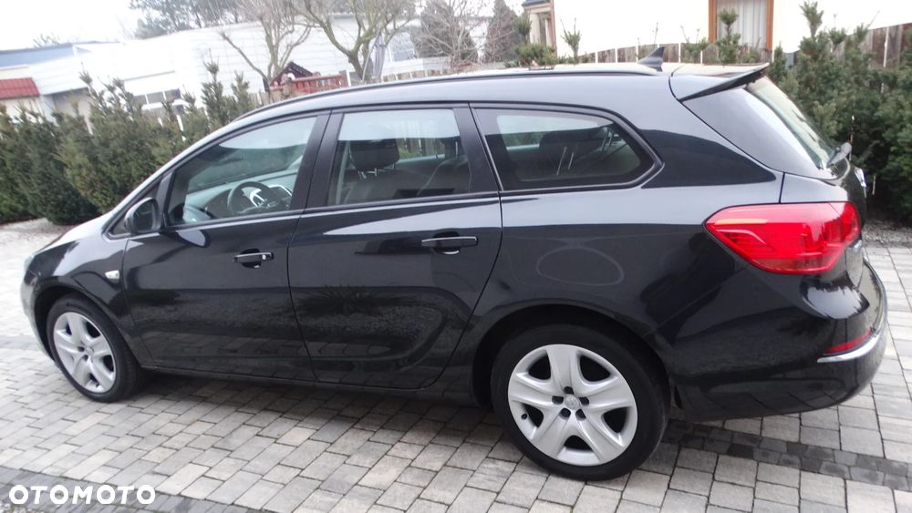 Opel Astra 1.4 Turbo Selection - 8
