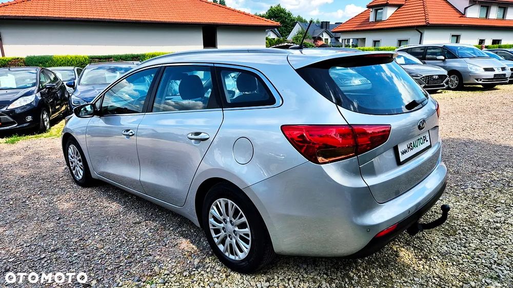 Kia Ceed 1.6 GDI XL - 18