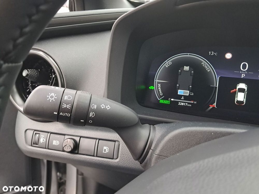Toyota C-HR 2025