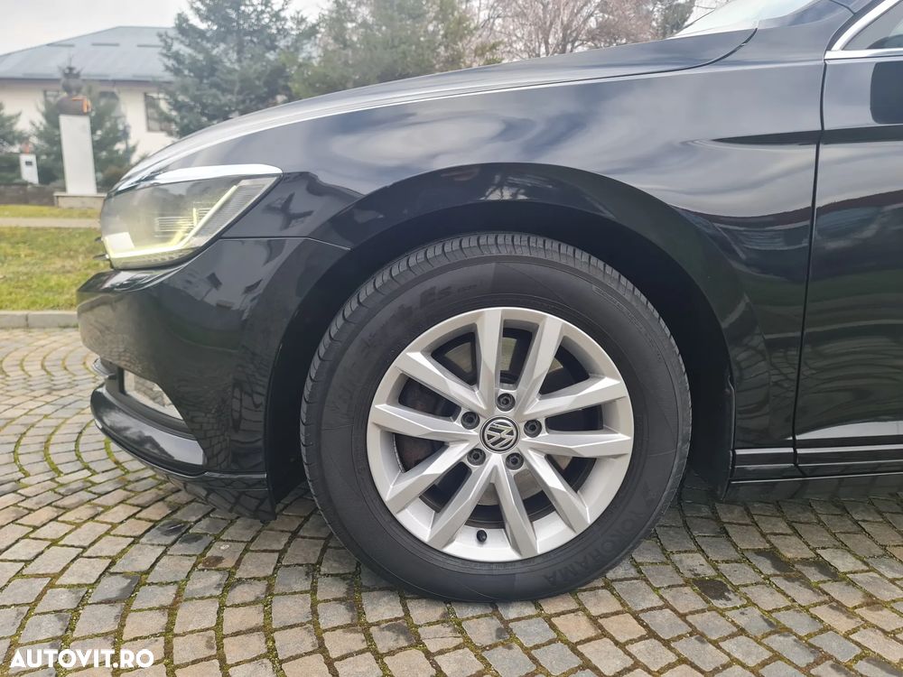 Volkswagen Passat 2.0 TDI DSG Highline - 16