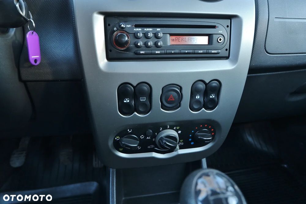 Dacia Sandero 1.6 MPI Stepway - 6