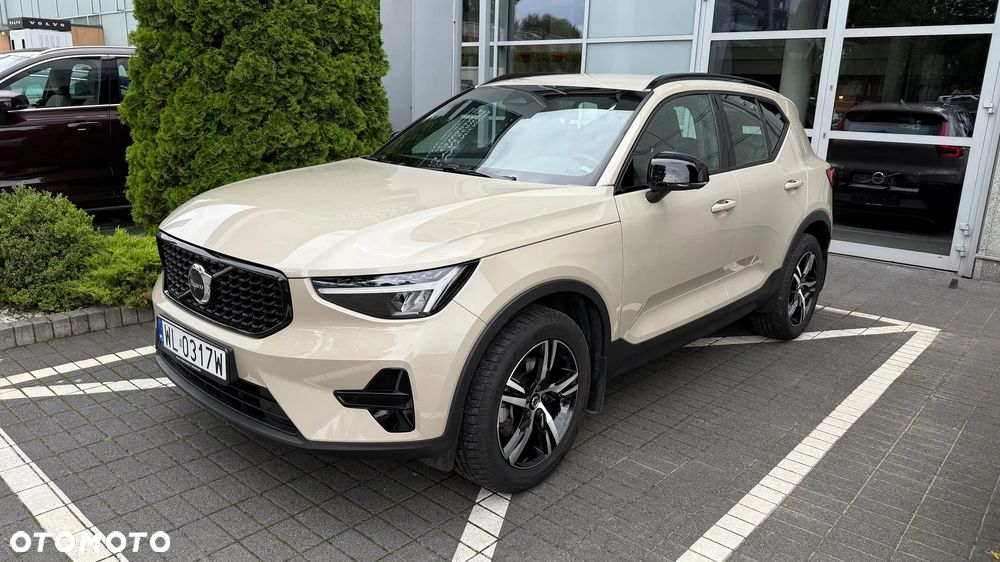 Volvo XC 40 B3 Plus Dark