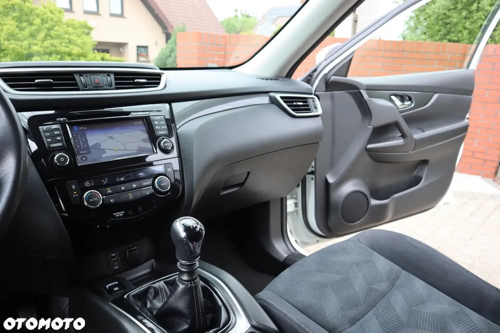 Nissan X-Trail 1.6 DCi N-Connecta - 22
