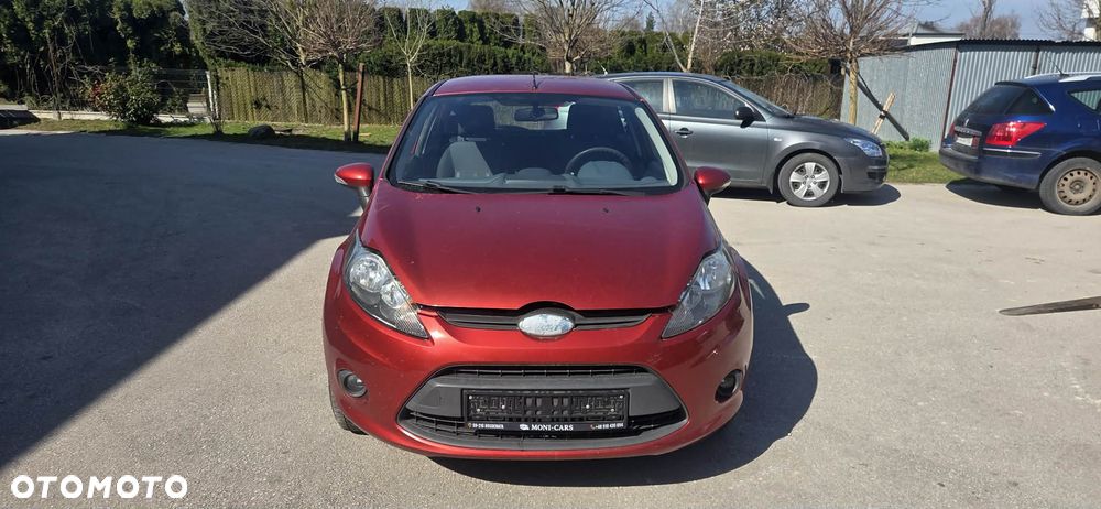 FORD FIESTA MK7 lampa lewy lub prawy przód europa - 1