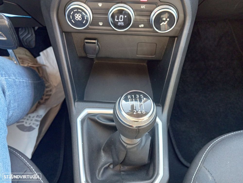 Dacia Sandero Stepway TCe 90 Expression + - 11