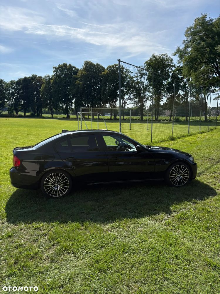 BMW Seria 3 320d - 11