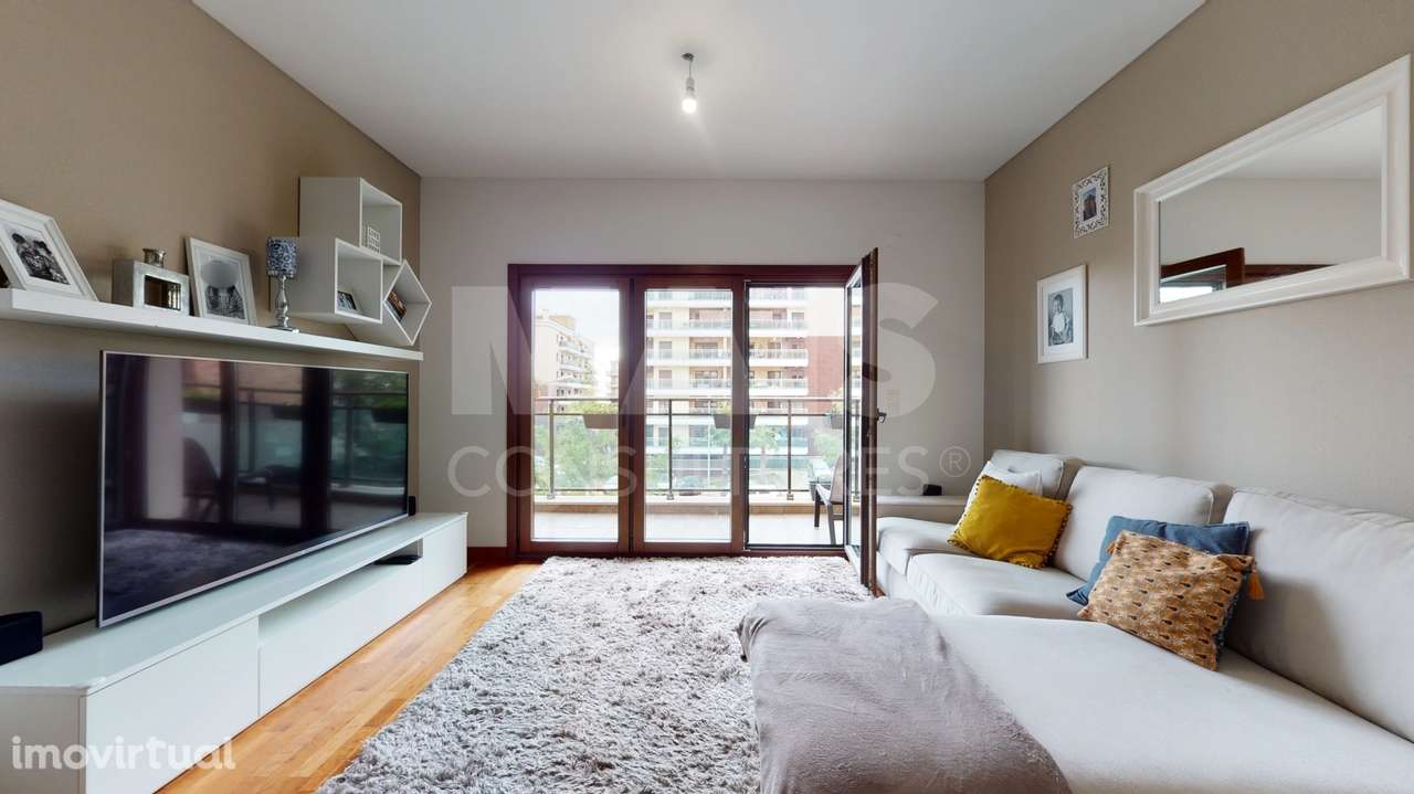 Apartamento T3 nos Terraços da Ponte com 2 Varandas e Box de 60m2 - Grande imagem: 4/41