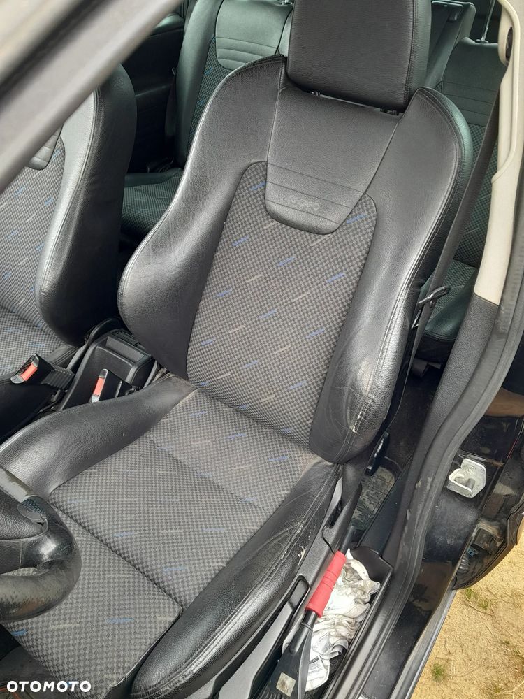 Fotele komplet RECARO OPEL Zafira A OPC 99-05r. - 6