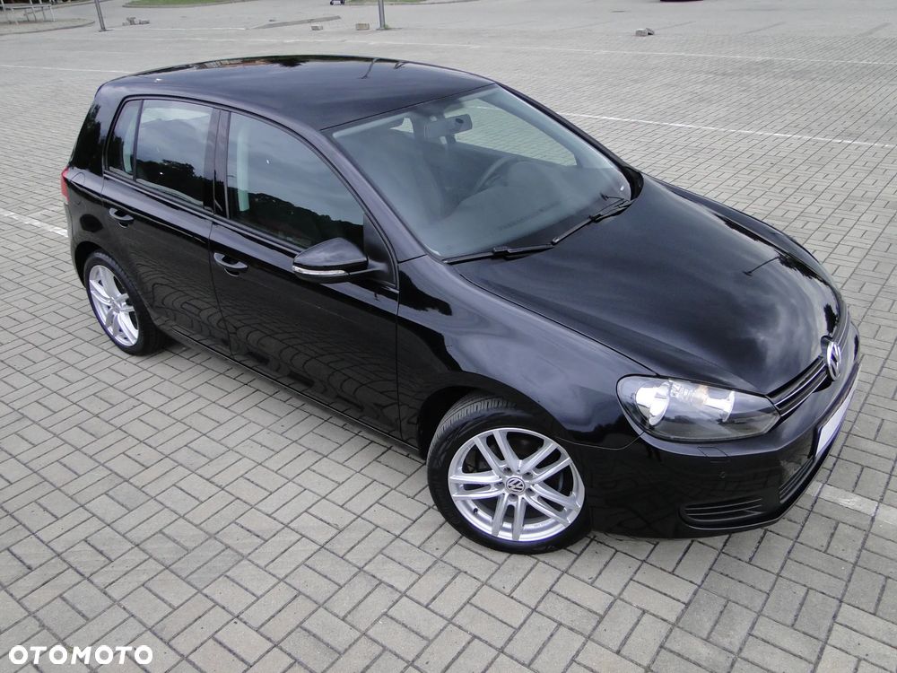 Volkswagen Golf 2.0 TDI DPF BlueMotion Technology DSG Comfortline - 21