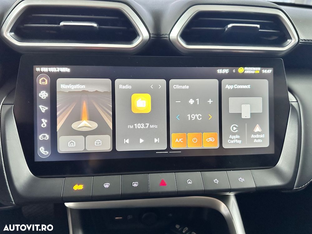 MG ZS HEV 1.5 GSI AT Exclusive - 14