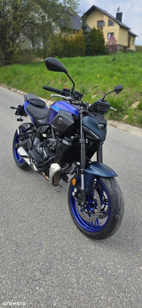 Yamaha MT - 12
