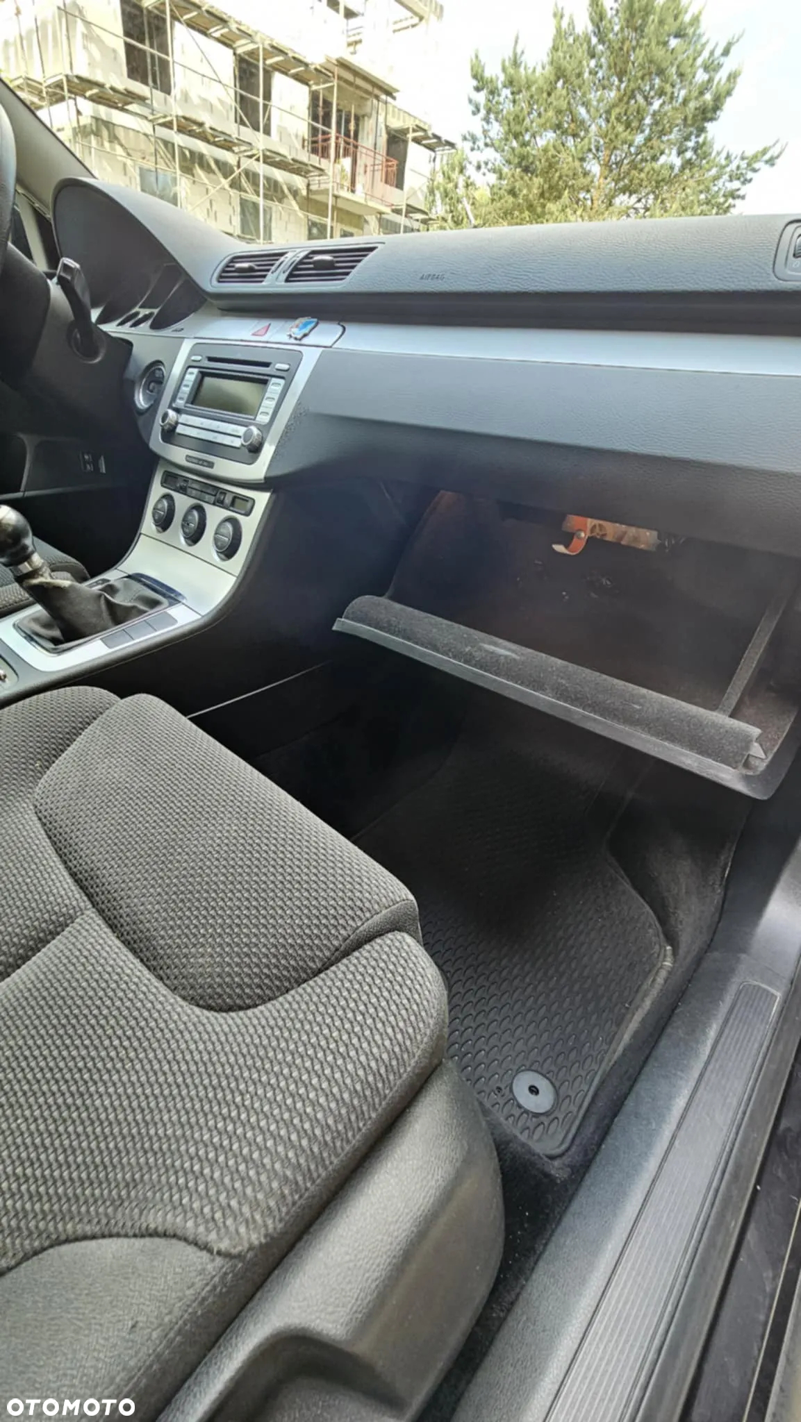 Volkswagen Passat 1.9 TDI Comfortline - 23