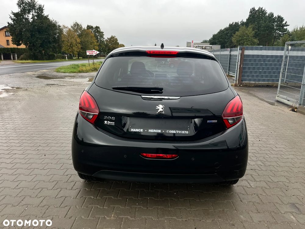 Peugeot 208 PureTech 82 Style - 7