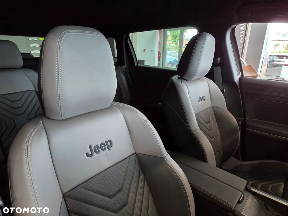 Jeep Compass 1.2 T3 mHEV First Edition FWD DCT - 9