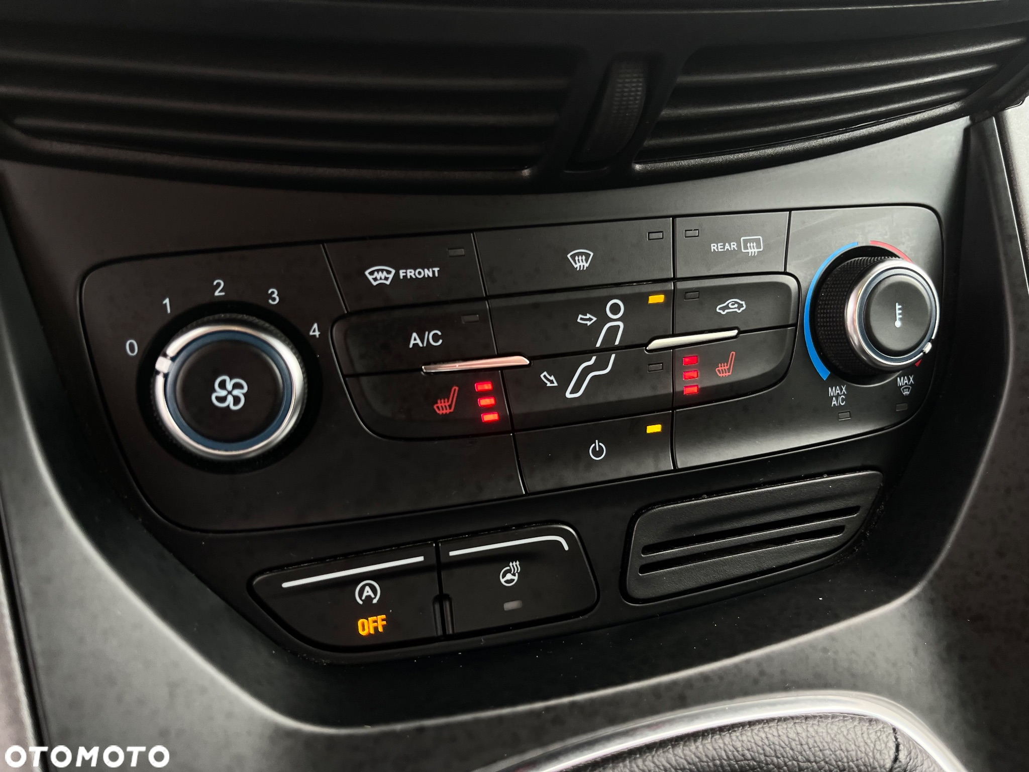 Ford C-MAX 2.0 TDCi Start-Stop-System COOL&CONNECT - 9