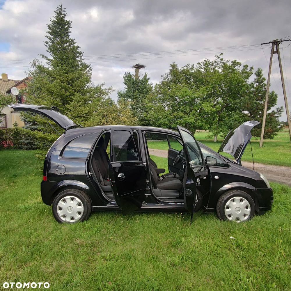 Opel Meriva 1.6 Cosmo - 36