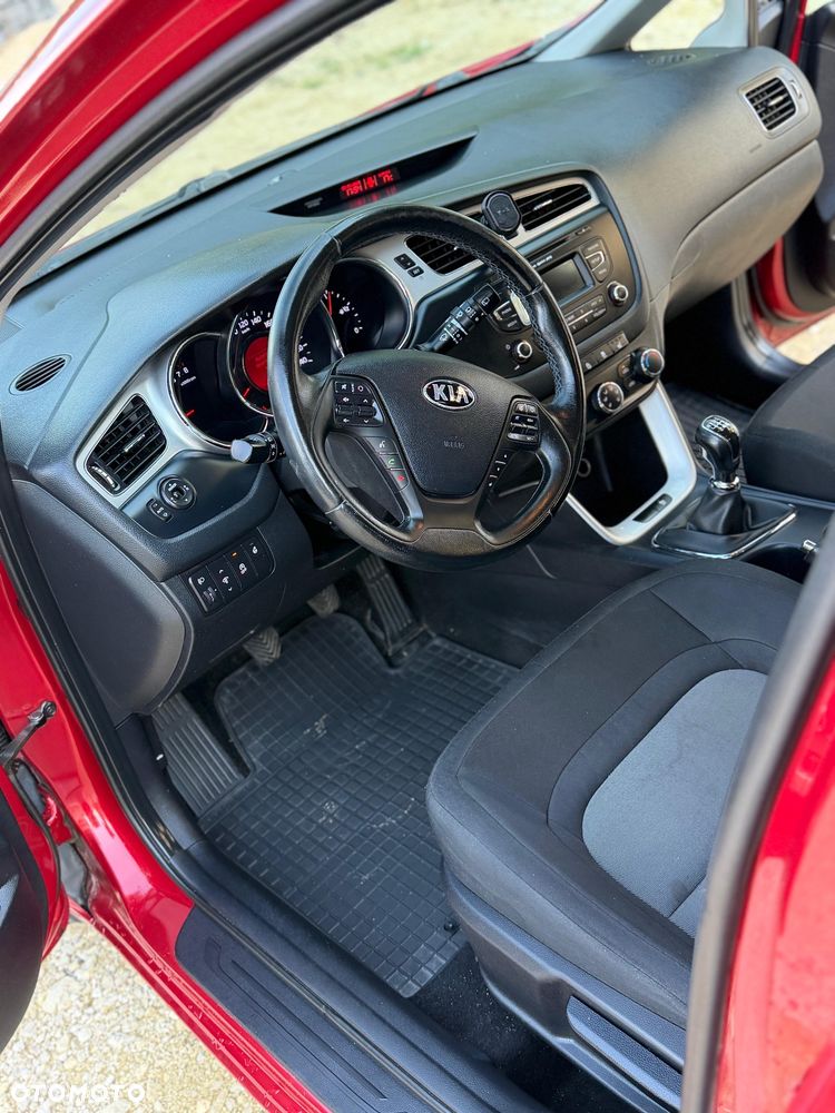 Kia Ceed 1.6 GDI M - 9