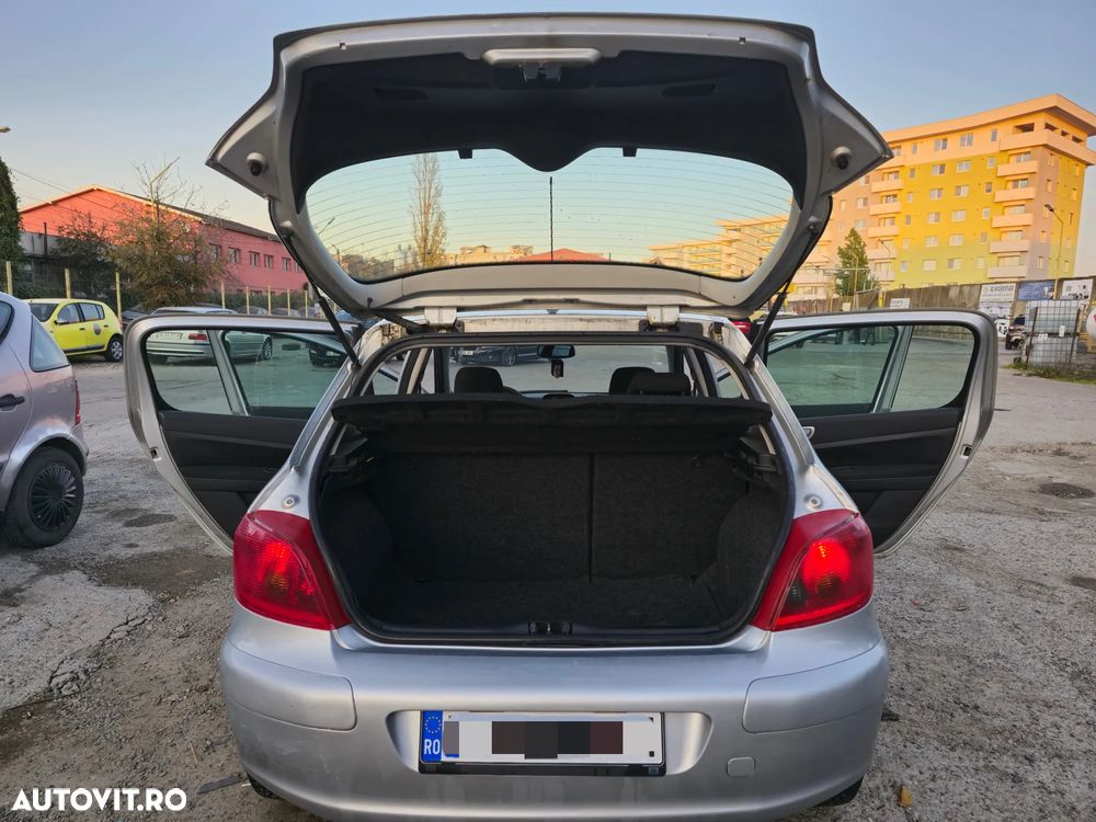 Peugeot 307 - 9