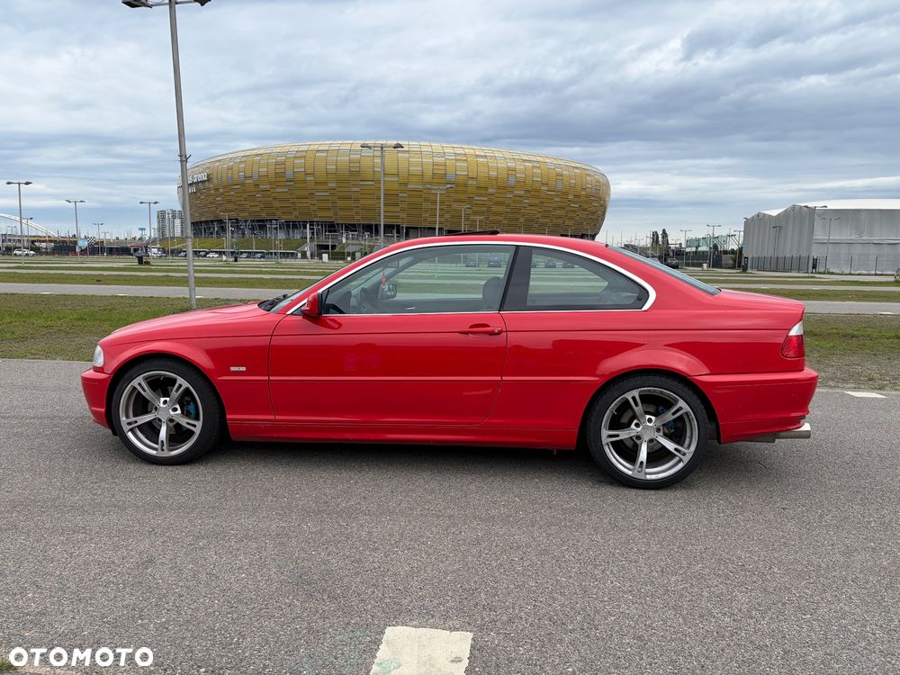 BMW Seria 3 323i - 8