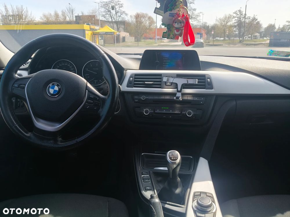 BMW Seria 3 316d Advantage - 9