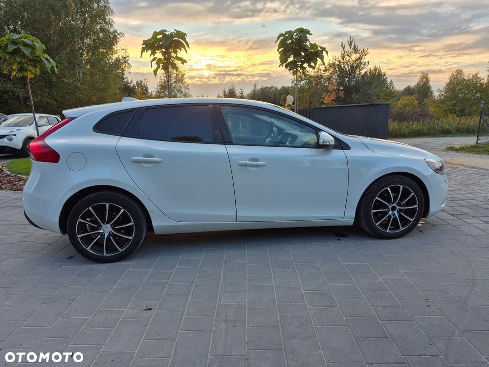 Volvo V40 - 4