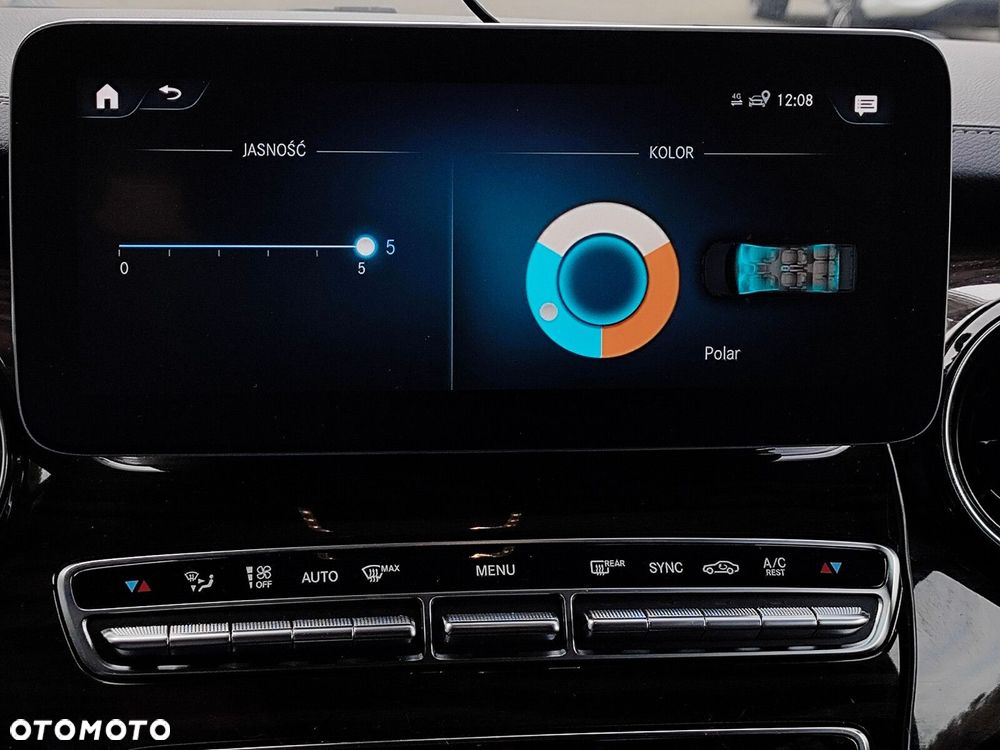 Mercedes-Benz Klasa V - 30