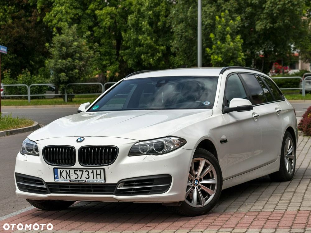 BMW Seria 5 520d Luxury Line - 3