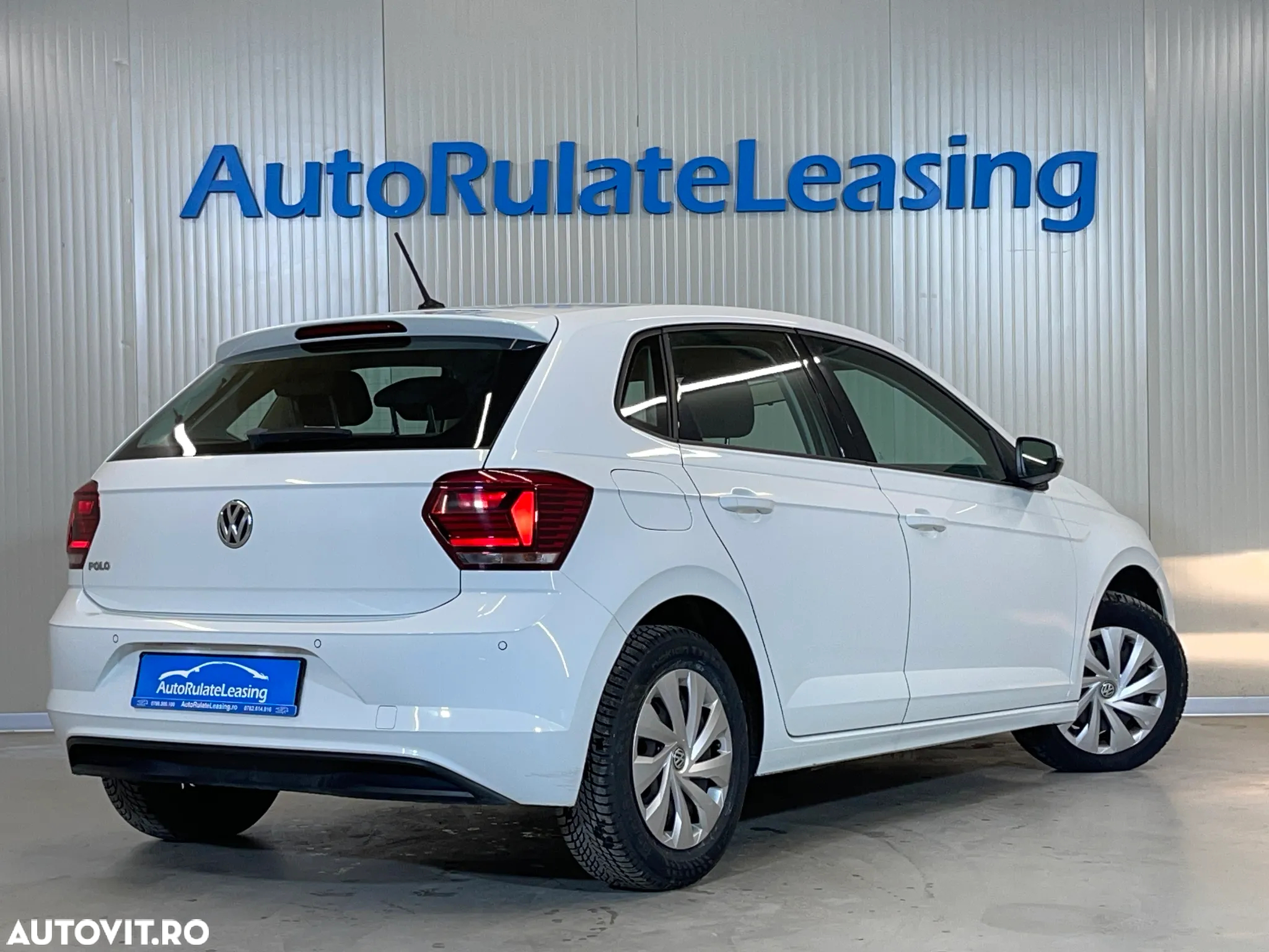 Volkswagen Polo 1.6 TDI Comfortline - 3