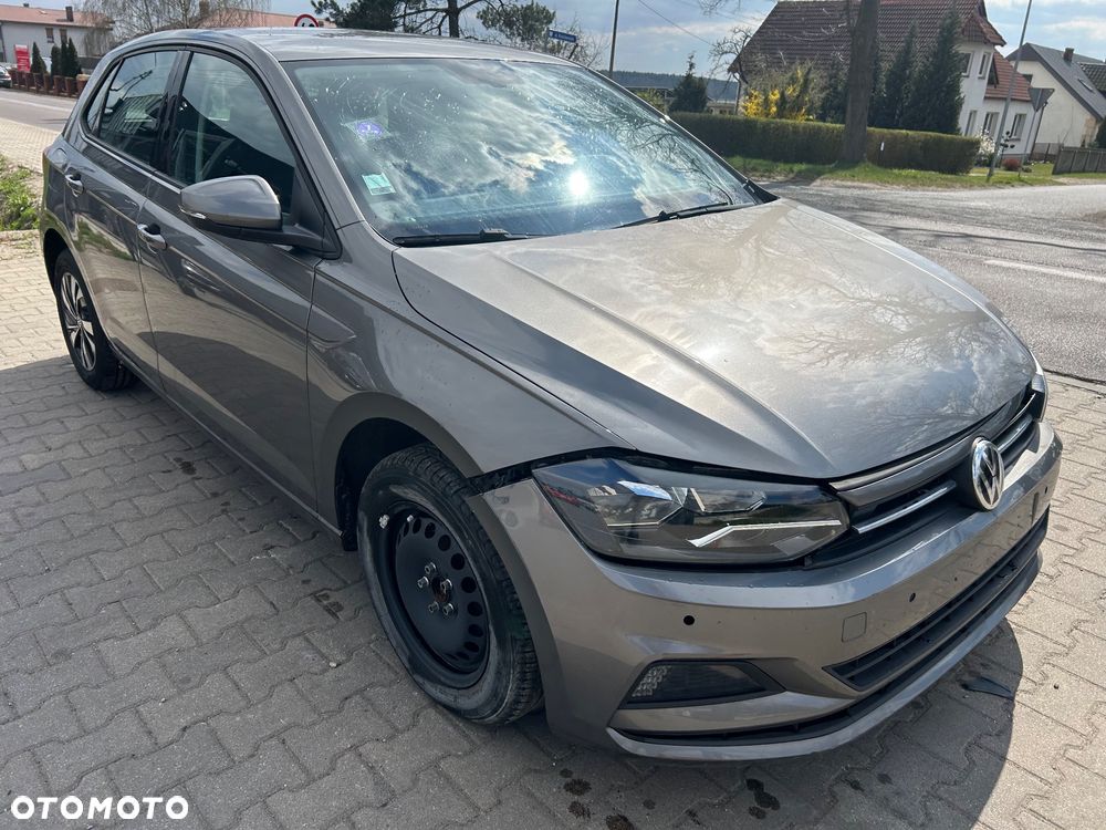 Volkswagen Polo - 36
