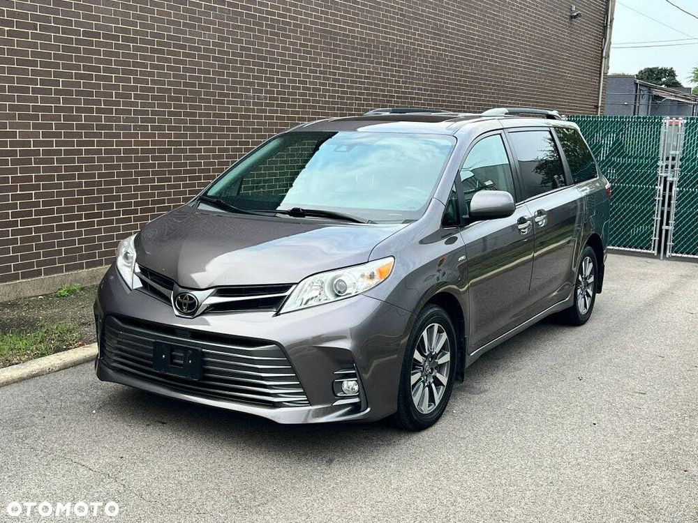 Toyota Sienna 3.5 V6 XLE AWD - 2