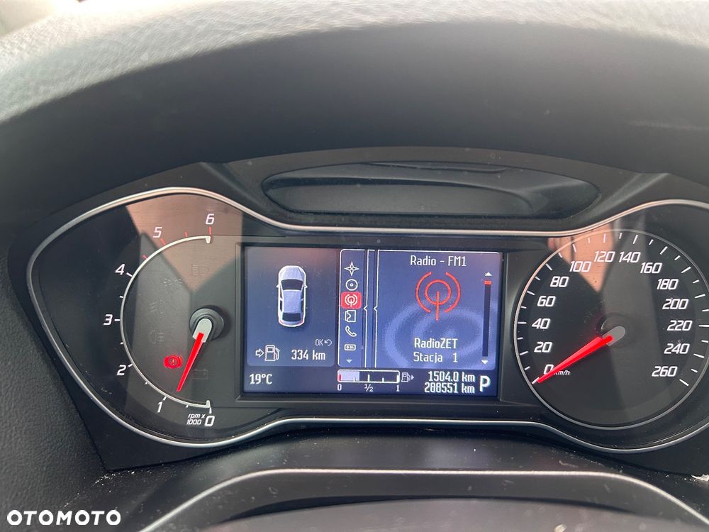 Ford S-Max - 12