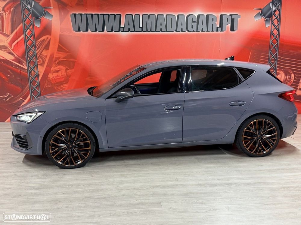 Cupra Leon 1.4 e-Hybrid VZ DSG - 2