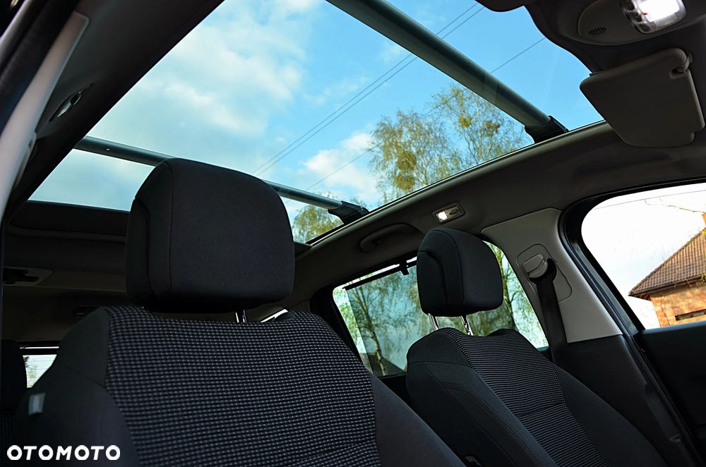 Peugeot 5008 HDI 150 Business-Line - 28