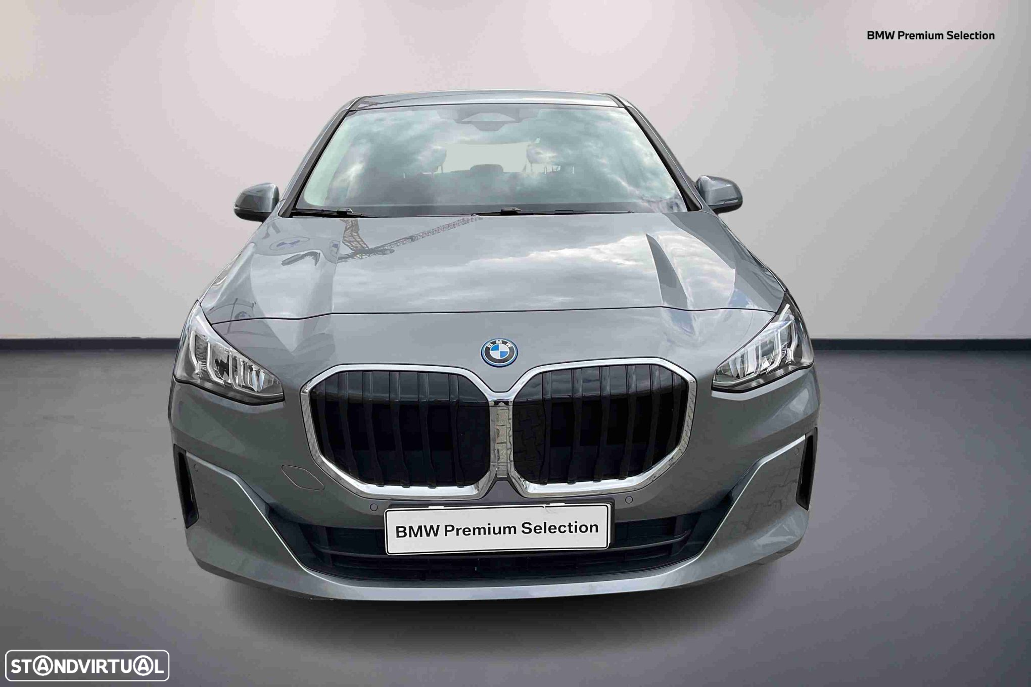 BMW 225xe Active Tourer - 3