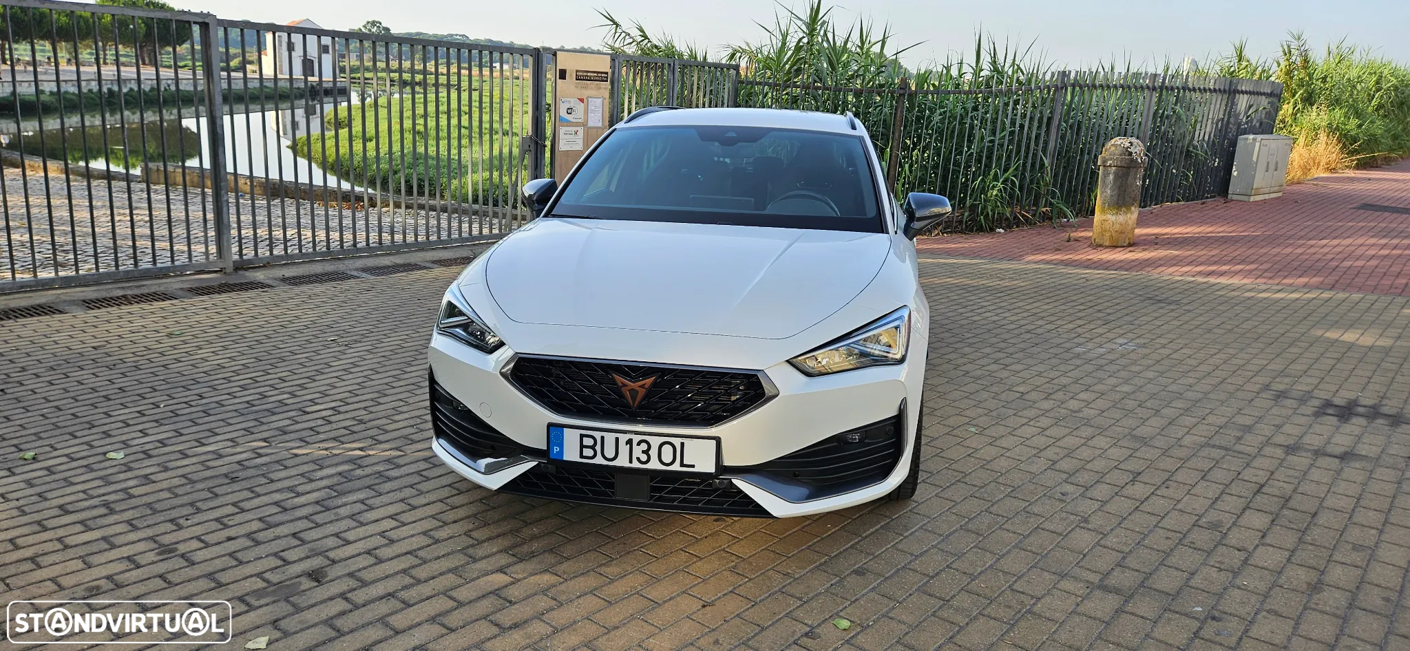 Cupra Leon ST 1.4 e-Hybrid MID DSG - 6