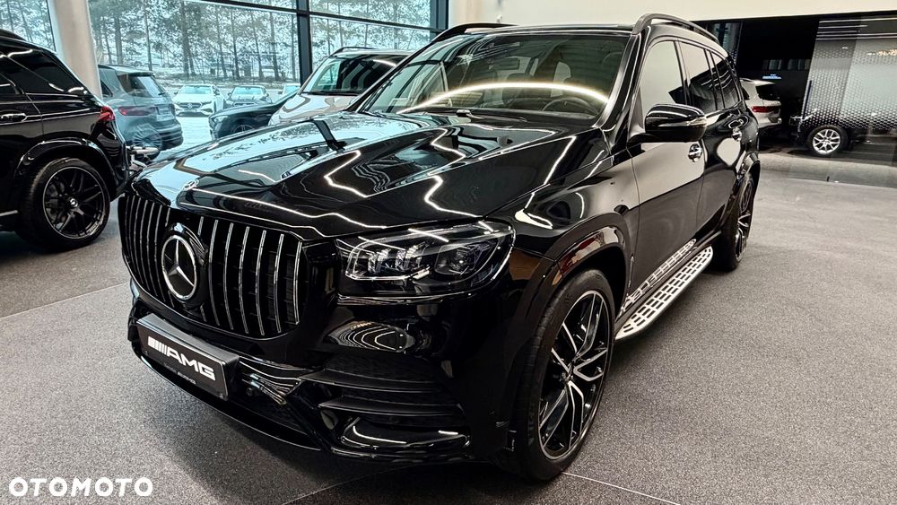 Mercedes-Benz GLS - 29