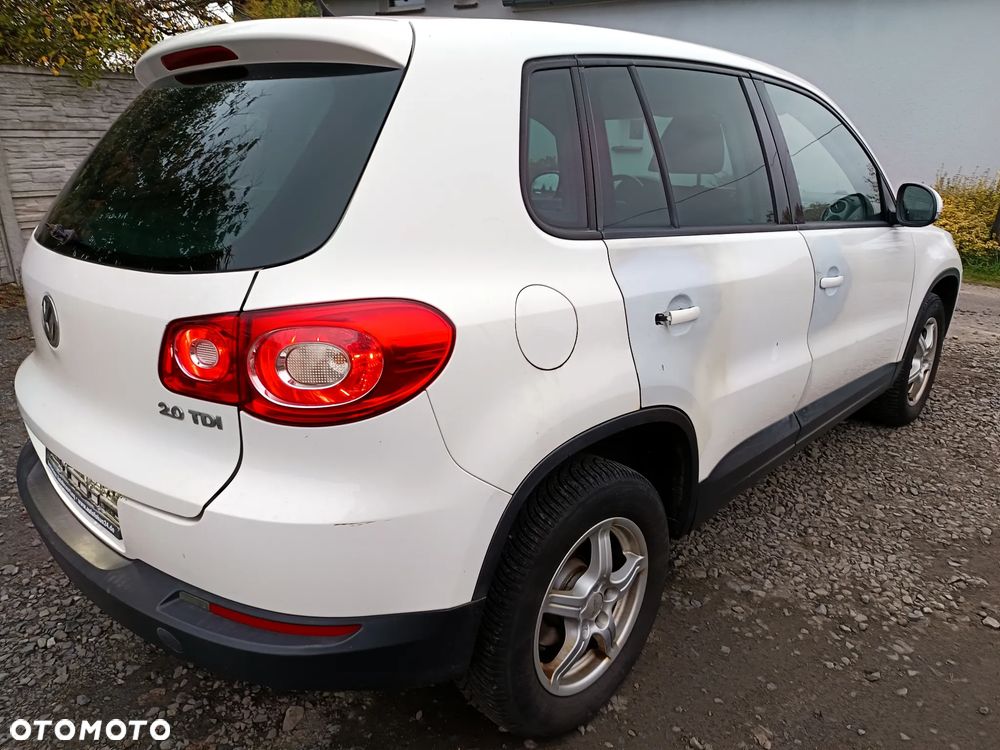 Volkswagen Tiguan - 8