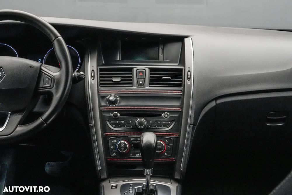 Renault Latitude 2.0 dCi Luxury CVA - 18