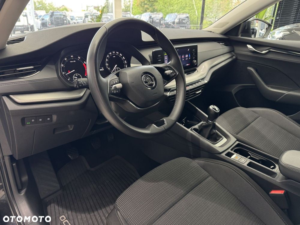 Skoda Octavia 1.5 TSI ACT Ambition - 8