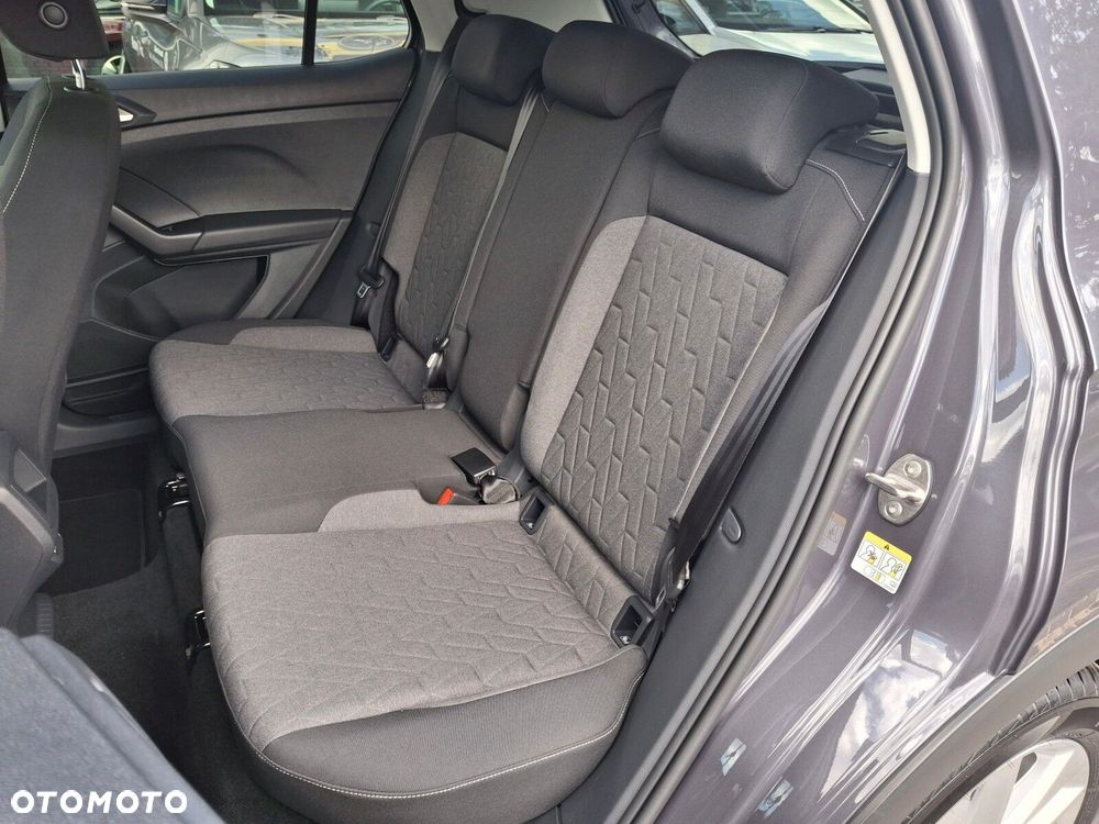 Volkswagen T-Cross - 18