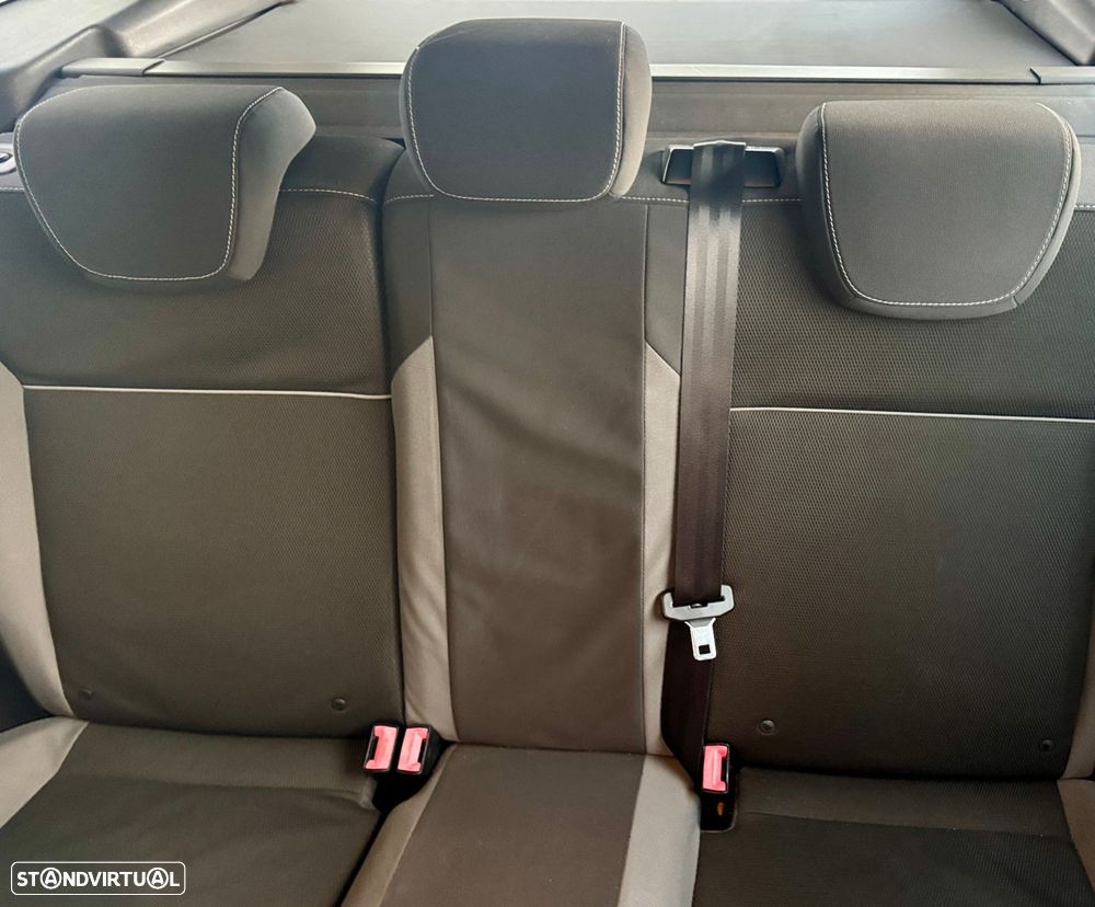 Ford Focus SW 1.6 TDCi Titanium - 13