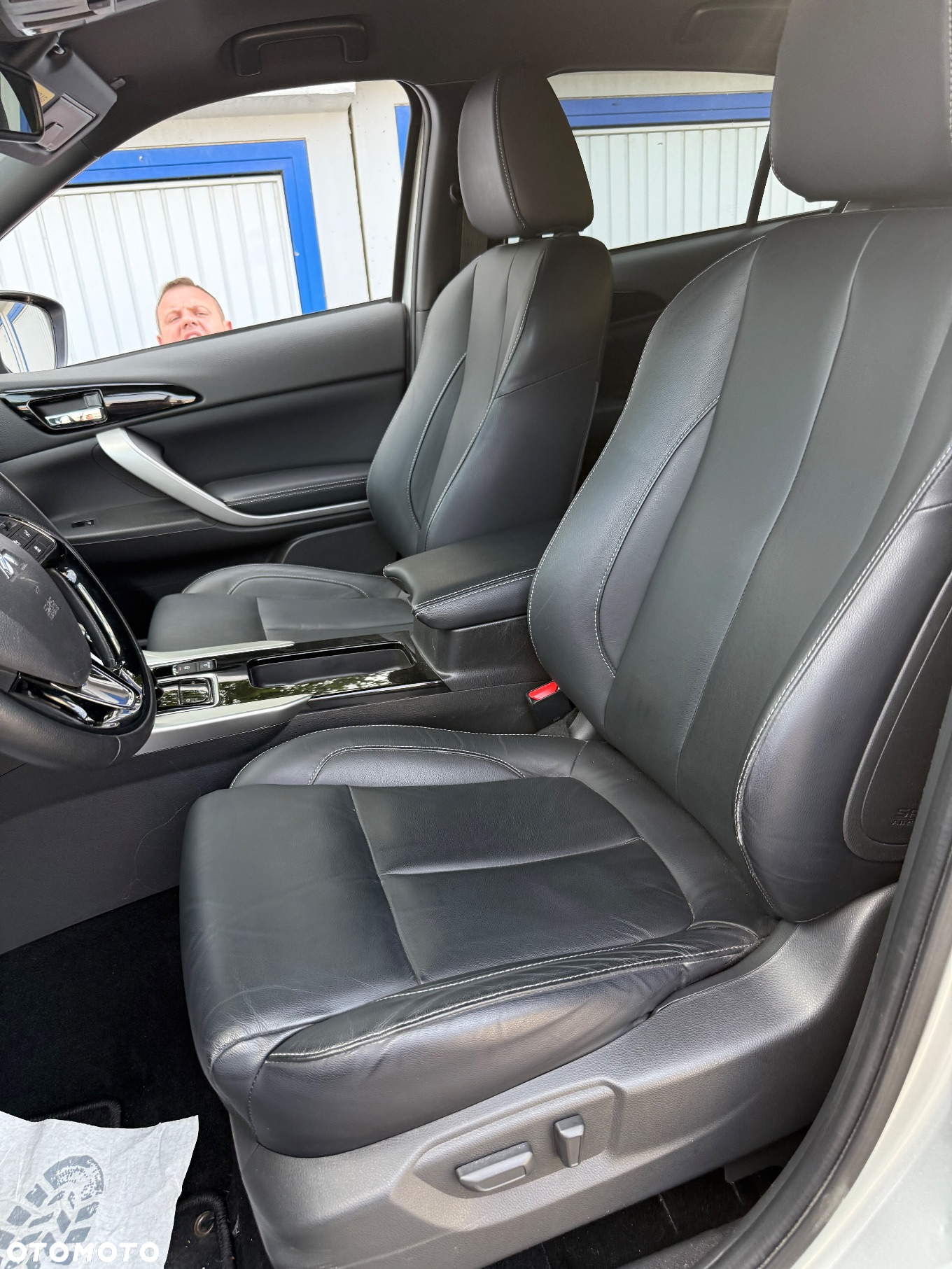 Mitsubishi Eclipse Cross Plug-In Hybrid 4WD Plus Select - 20